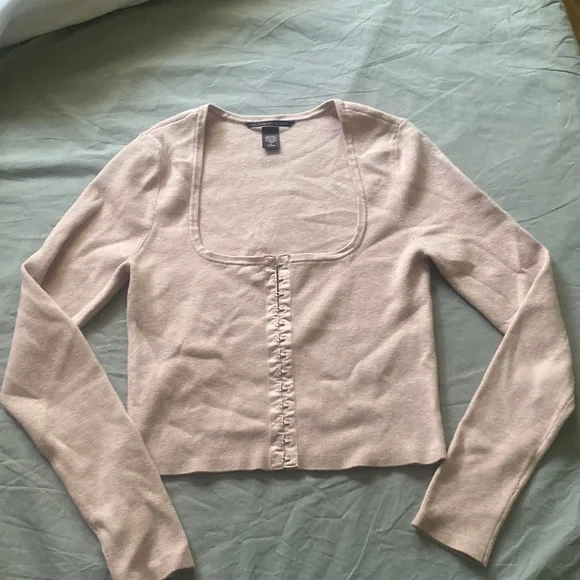 Victoria’s Secret 🌸 - Picture 1 of 3